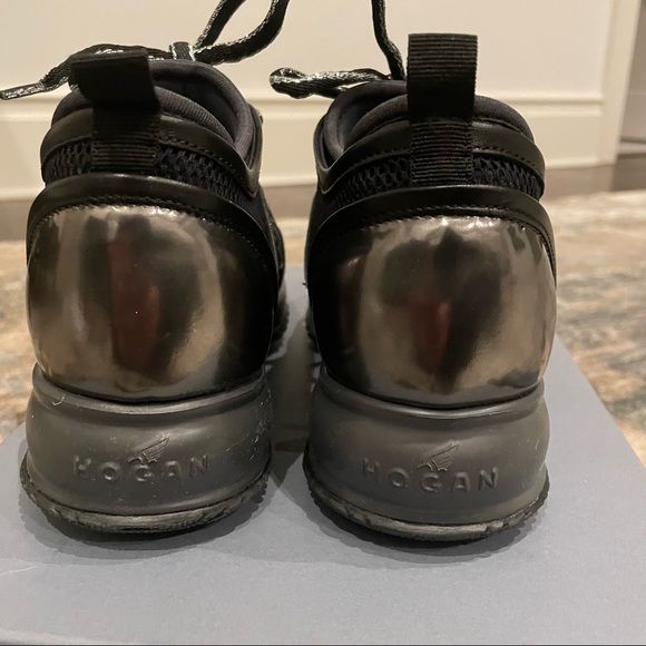 NIB Hogan Sneakers